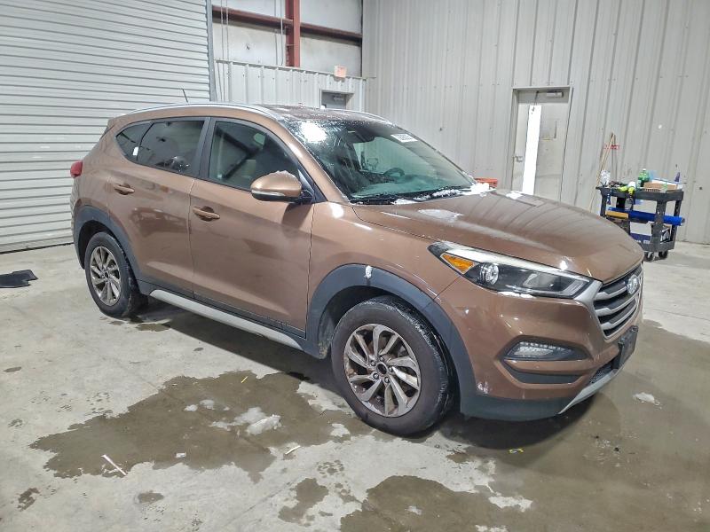 Фото 4 - HYUNDAI TUCSON