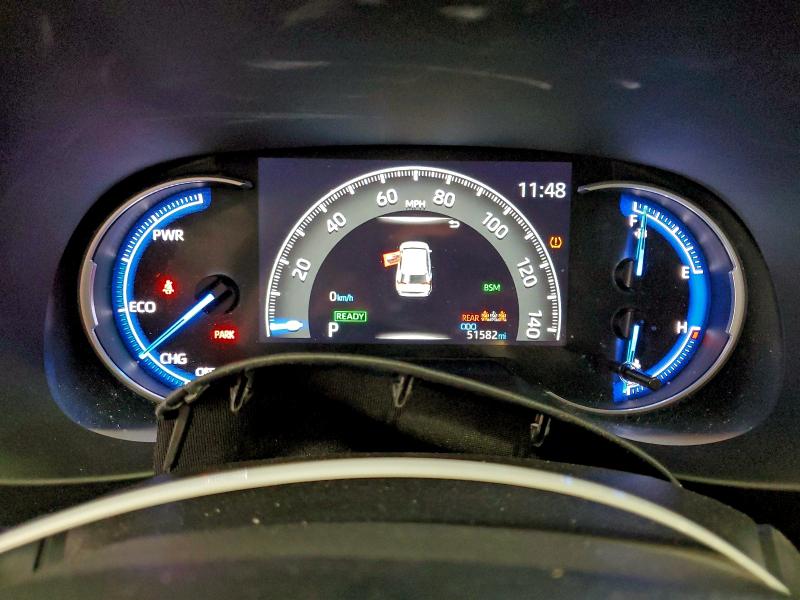 Фото 9 - TOYOTA RAV4