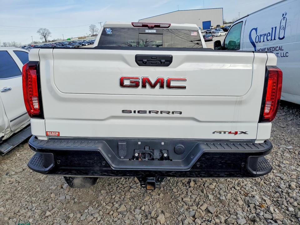 Фото 6 - GMC SIERRA