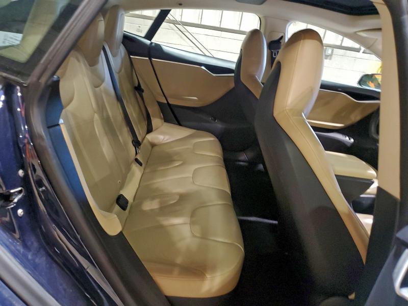 Фото 10 - TESLA MODEL S