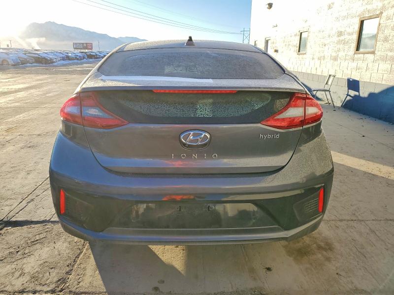 Фото 6 - HYUNDAI IONIQ
