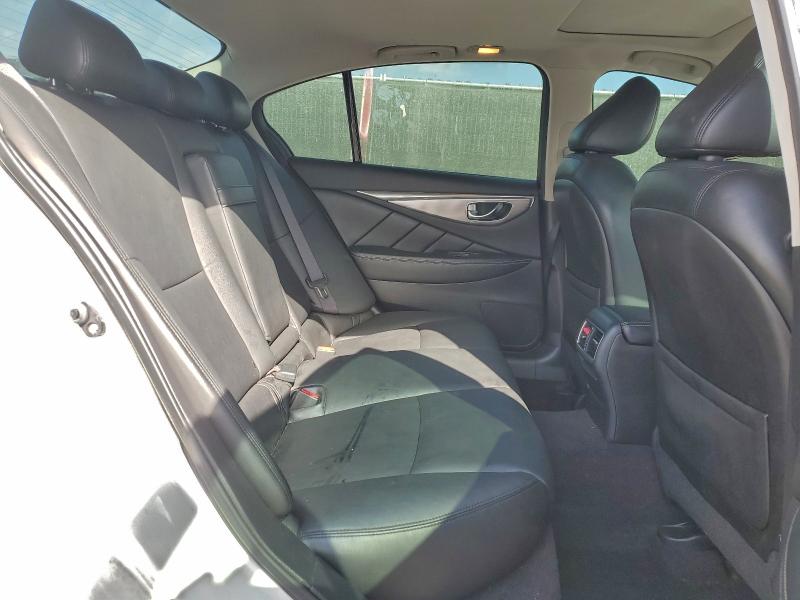 Фото 10 - INFINITI Q50