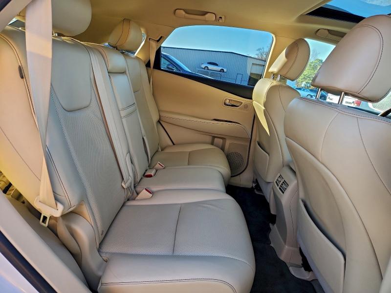 Фото 11 - LEXUS RX350