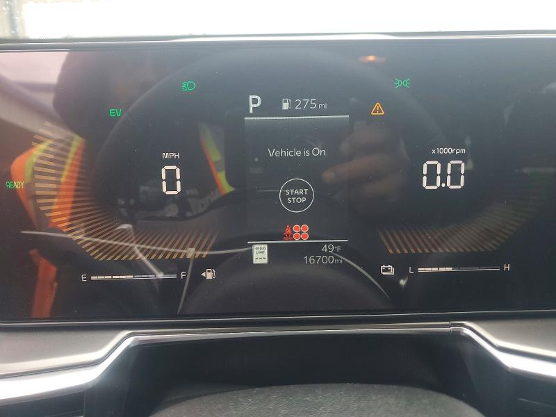 Фото 9 - KIA SORENTO