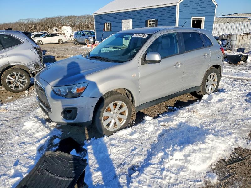 Фото 1 - MITSUBISHI OUTLANDER