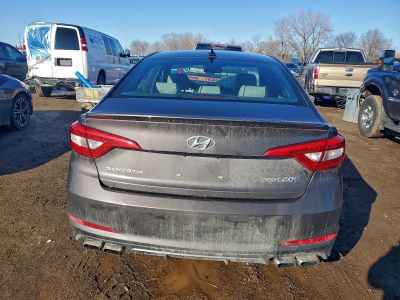 Фото 6 - HYUNDAI SONATA