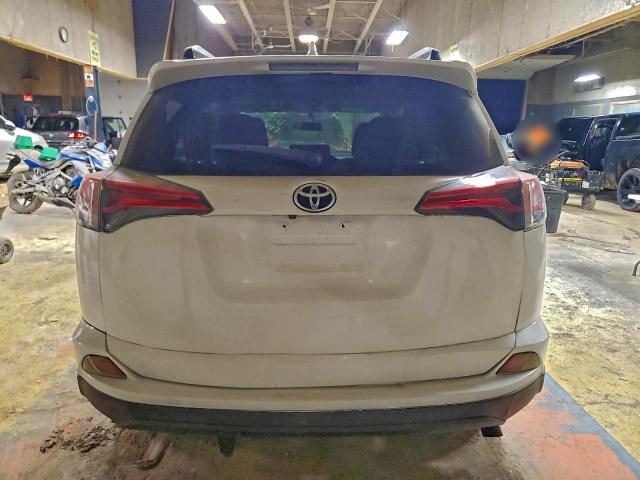 Фото 6 - TOYOTA RAV4