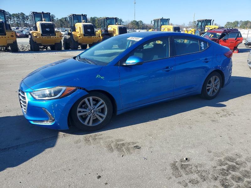 Фото 1 - HYUNDAI ELANTRA