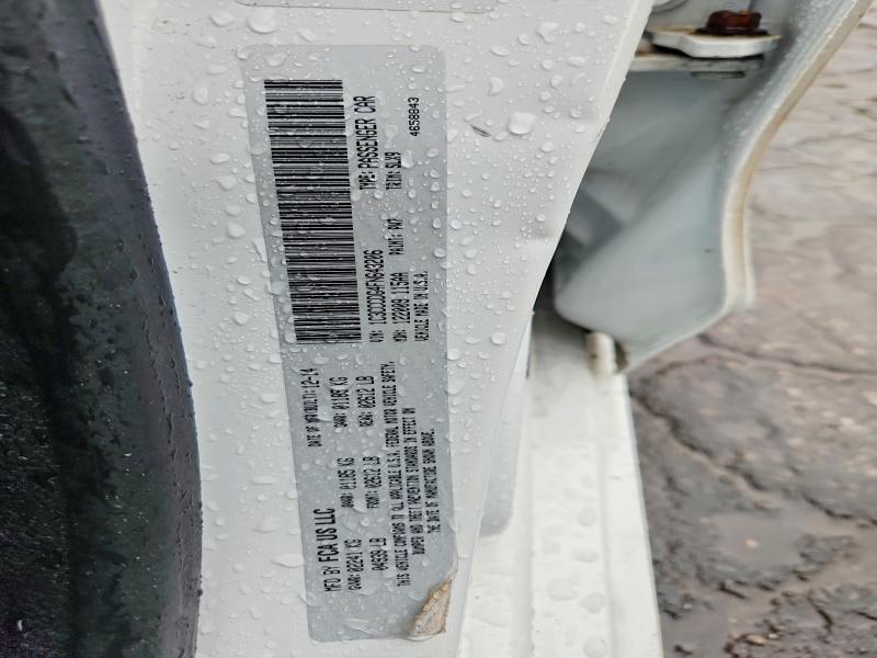 Фото 12 - CHRYSLER 200