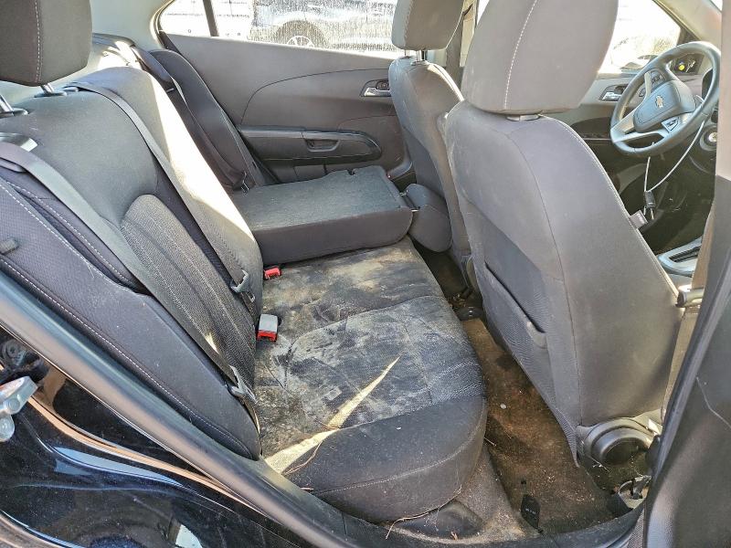 Фото 10 - CHEVROLET SONIC