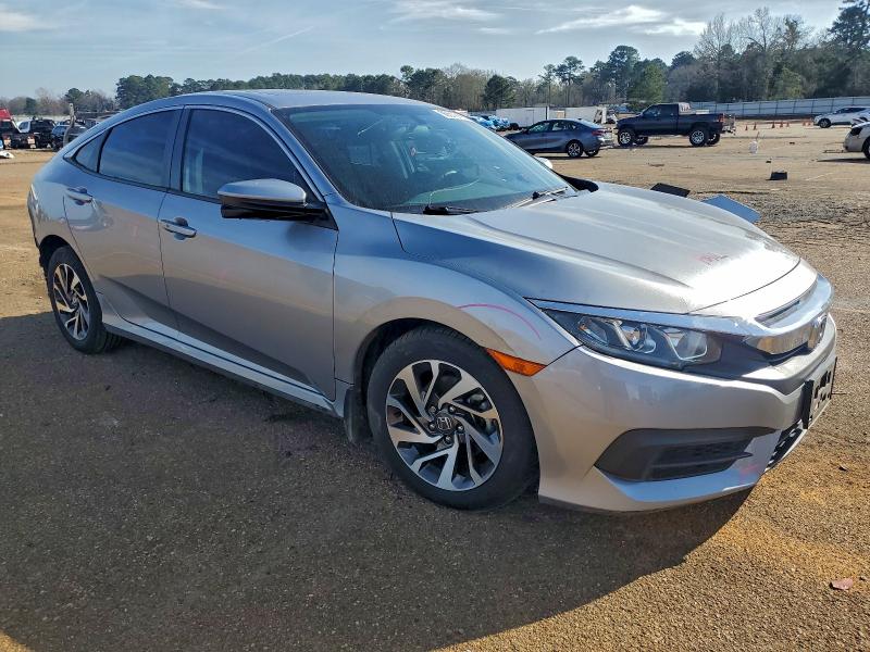 Фото 4 - HONDA CIVIC