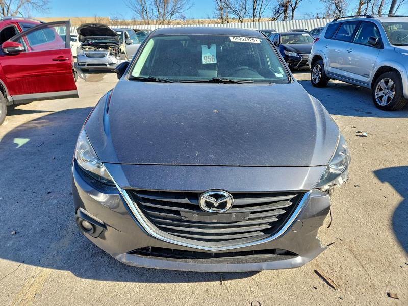 Фото 5 - MAZDA 3