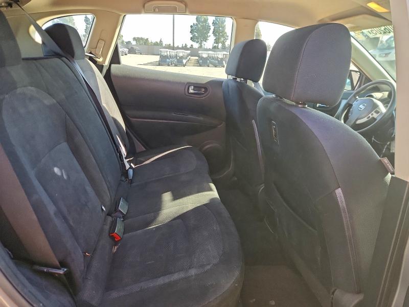 Фото 10 - NISSAN ROGUE