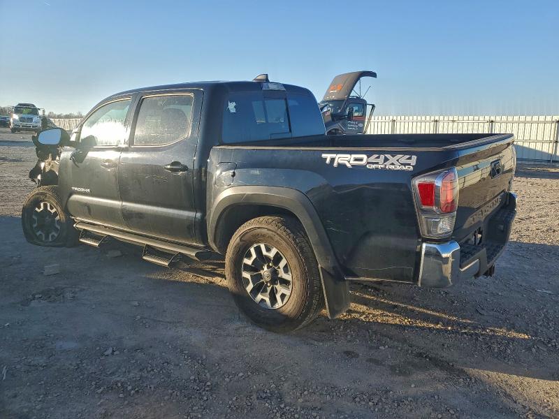 Фото 2 - TOYOTA TACOMA