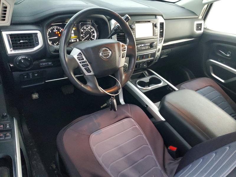 Фото 8 - NISSAN TITAN