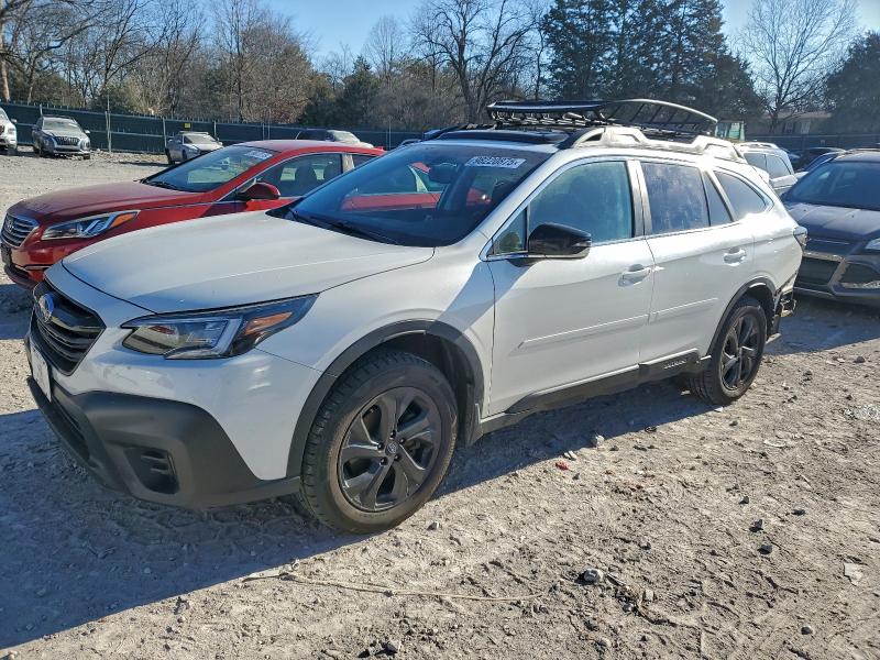 Фото 1 - SUBARU OUTBACK