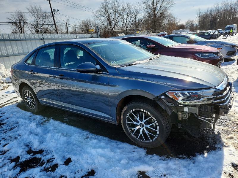 Фото 4 - VOLKSWAGEN JETTA