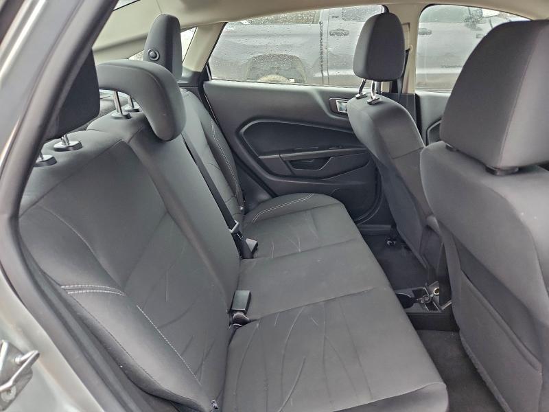 Фото 10 - FORD FIESTA