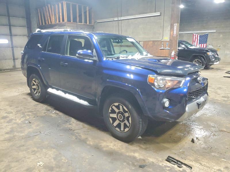 Фото 4 - TOYOTA 4RUNNER