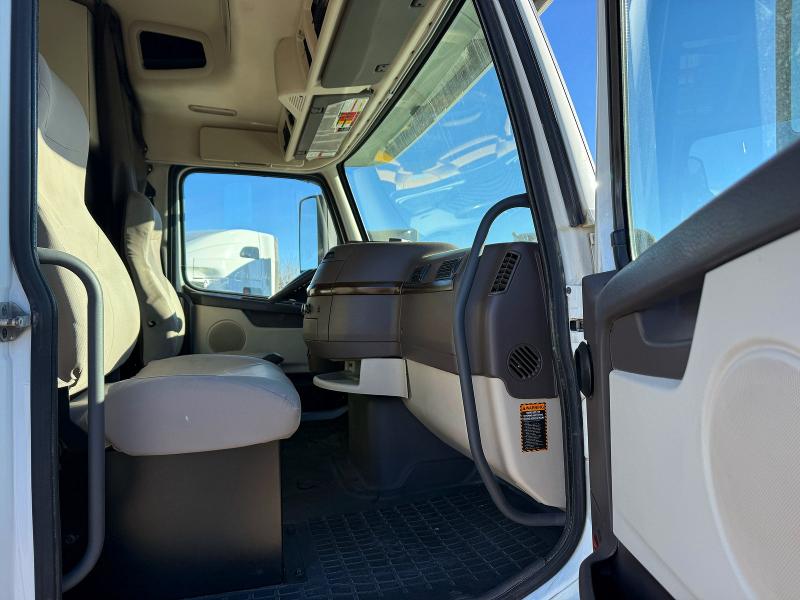 VOLVO VN 2015 VIN 4V4NC9EHXFN178238