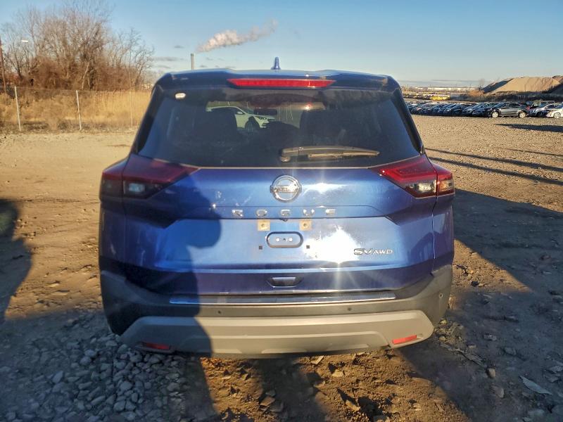 Фото 6 - NISSAN ROGUE