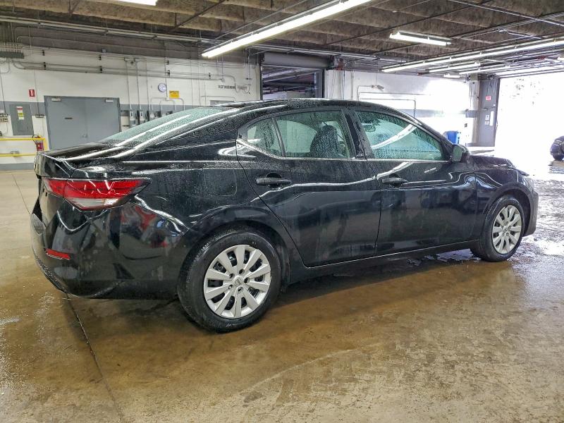 Фото 3 - NISSAN SENTRA