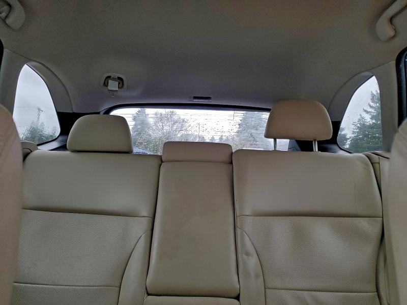 Фото 10 - SUBARU OUTBACK