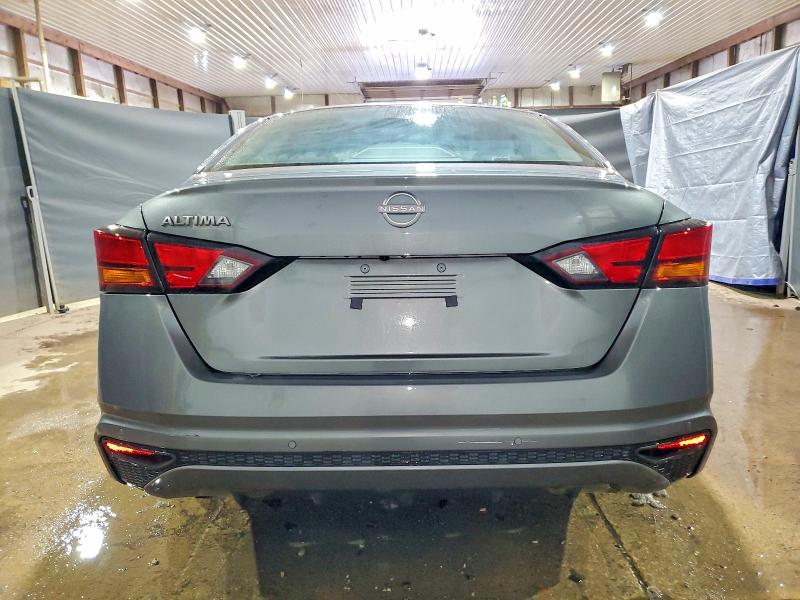 Фото 6 - NISSAN ALTIMA