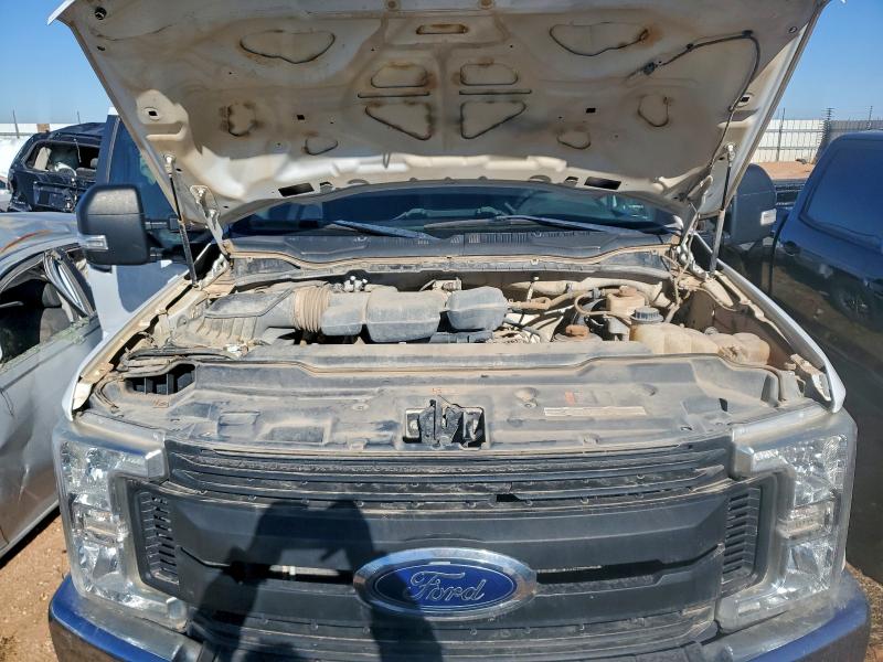 Фото 11 - FORD F250