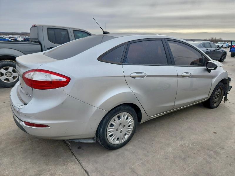 Фото 3 - FORD FIESTA