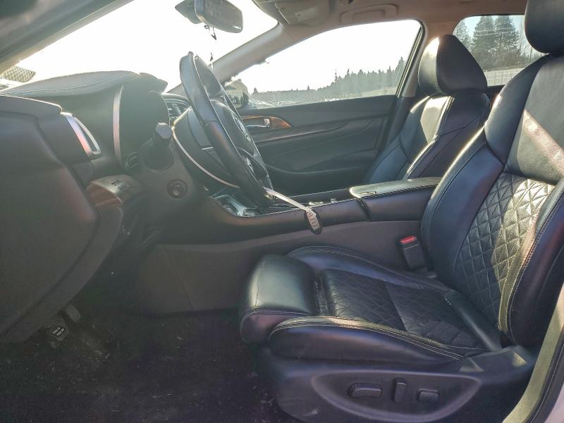 Фото 7 - NISSAN MAXIMA