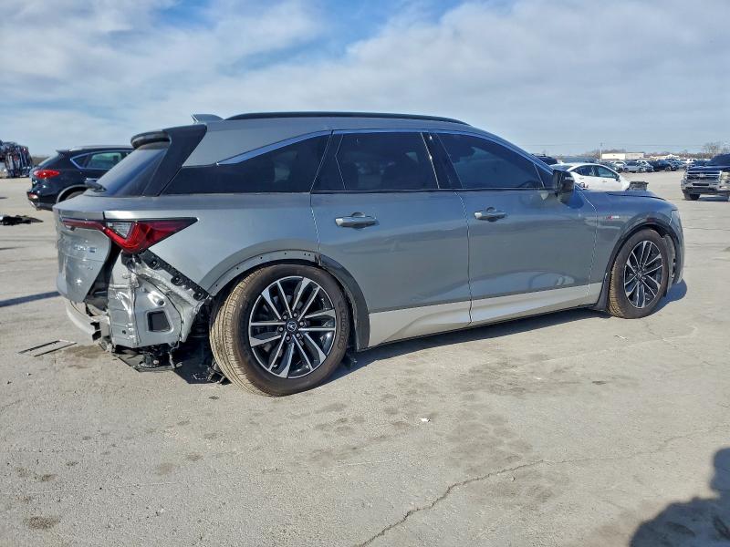 ACURA ZDX A-SPEC 2024 VIN 4W5KHNRLXRZ501050