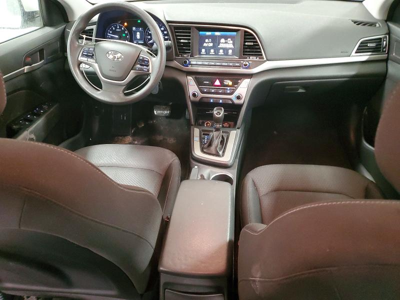 Фото 8 - HYUNDAI ELANTRA