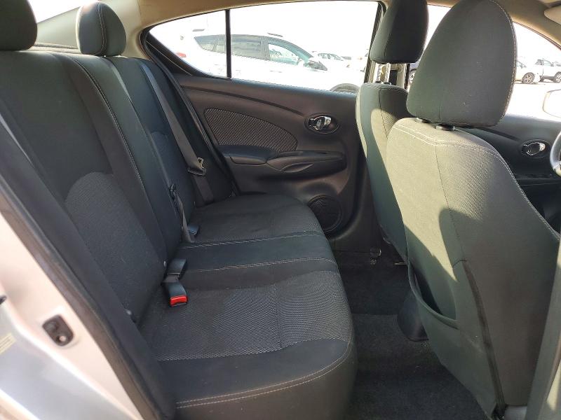 Фото 10 - NISSAN VERSA