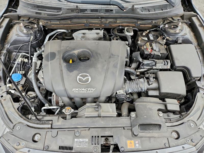 Фото 11 - MAZDA 3