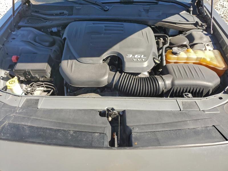 Фото 11 - DODGE CHALLENGER