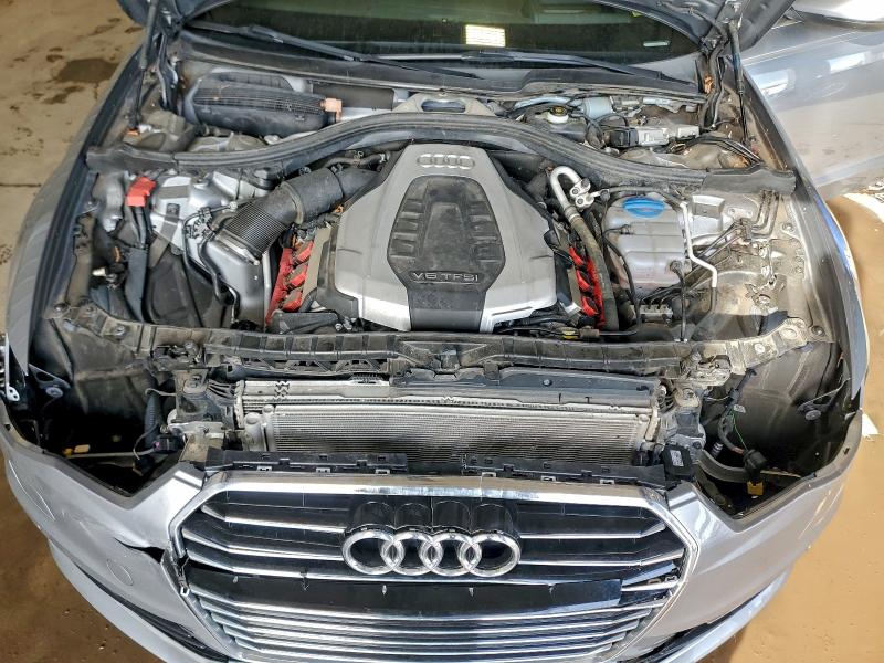 Фото 11 - AUDI A6