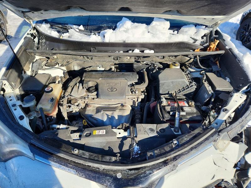 Фото 12 - TOYOTA RAV4