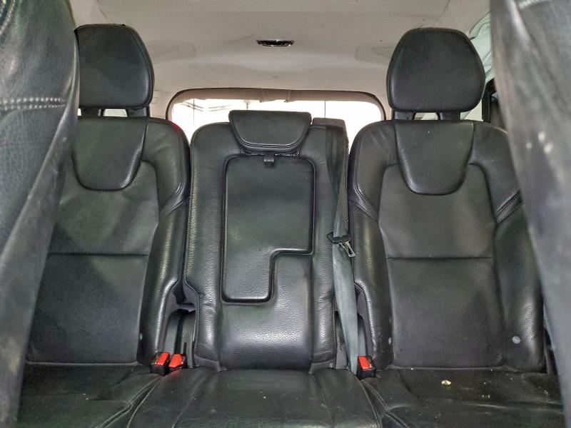 Фото 10 - VOLVO XC90