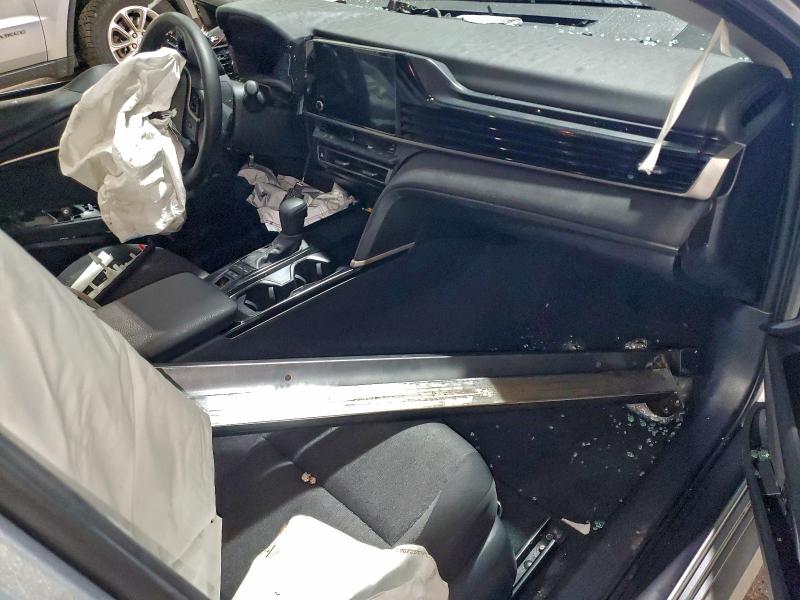 Фото 8 - TOYOTA CAMRY