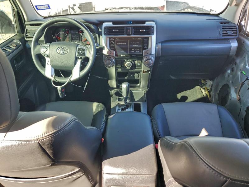 Фото 8 - TOYOTA 4RUNNER