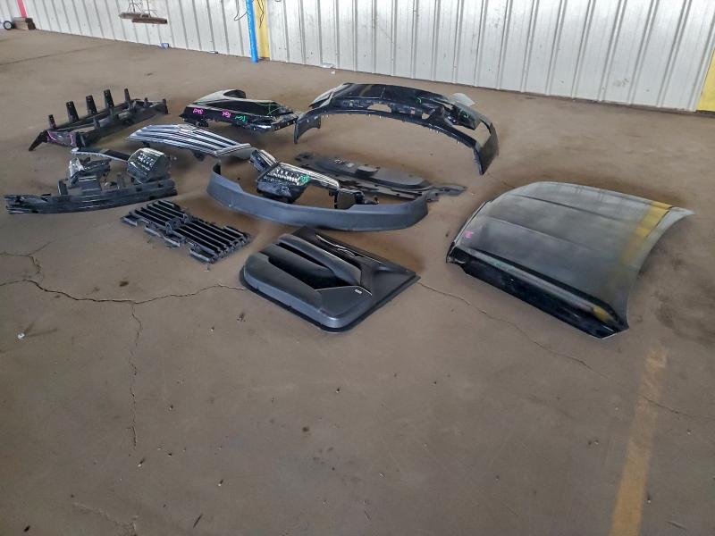 Фото 13 - CADILLAC ESCALADE