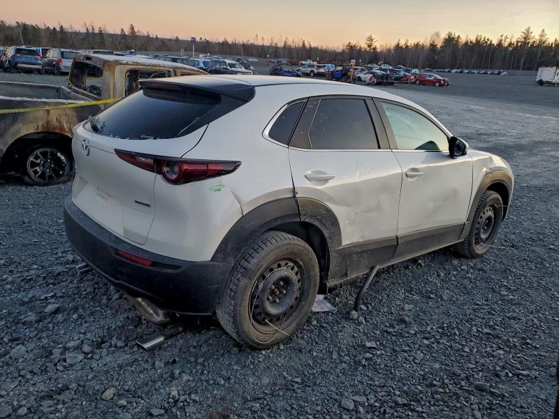 Фото 3 - MAZDA CX30