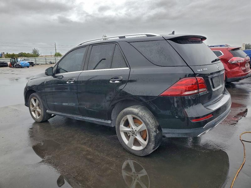 MERCEDES-BENZ GLE-CLASS 2017 VIN 4JGDA5JB4HA945739