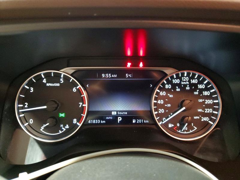 Фото 9 - NISSAN ROGUE