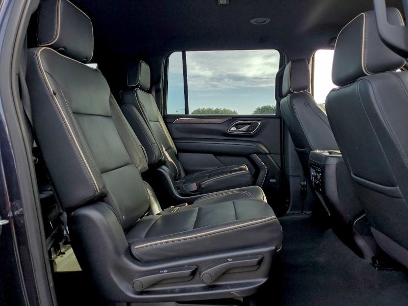 Фото 11 - CHEVROLET SUBURBAN