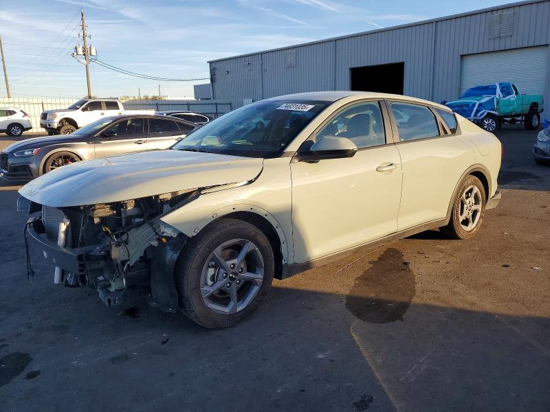 Фото 1 - KIA K4 LX