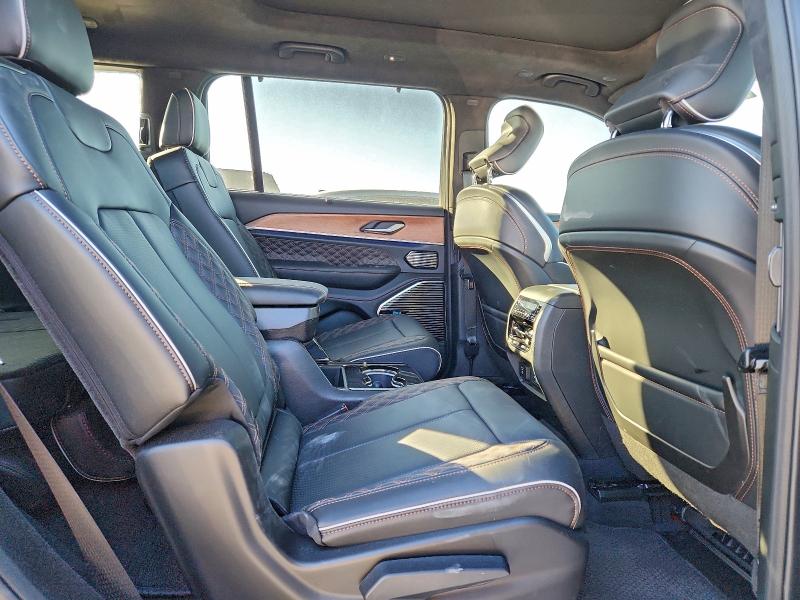 Фото 10 - JEEP GRAND CHER