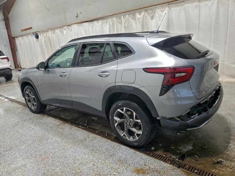 Фото 2 - CHEVROLET TRAX