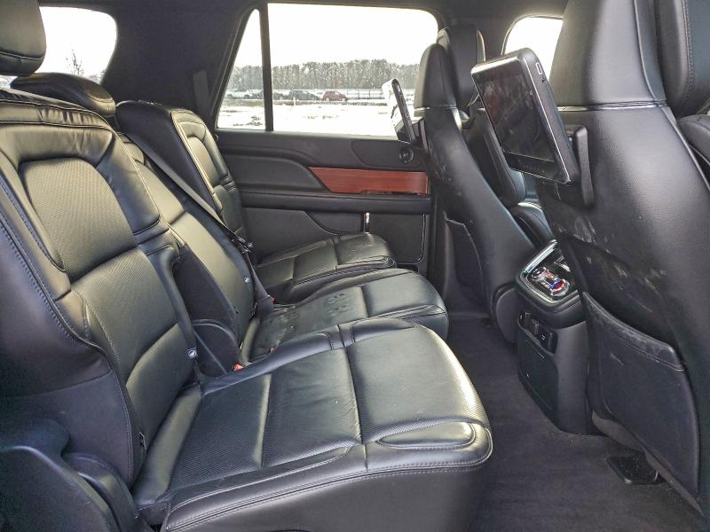 Фото 11 - LINCOLN NAVIGATOR